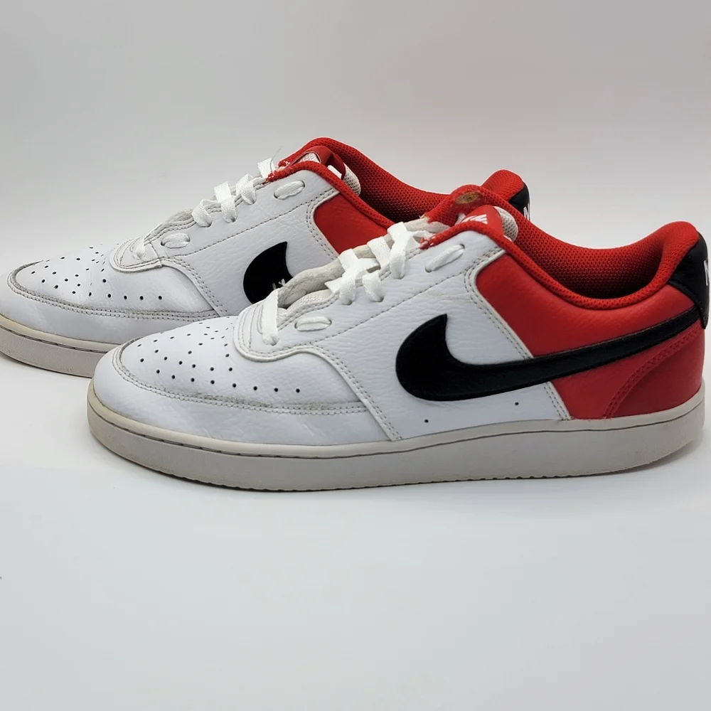 Men's NIKE Court Vision Low‎ 'White University Red' SIZE 10.5. #1449